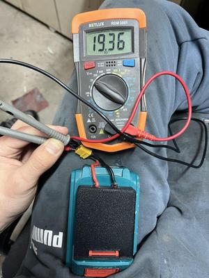 Total p20s battery cable connector - w/wo cable tray