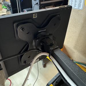 Tablet Mount VESA 100 Compatible