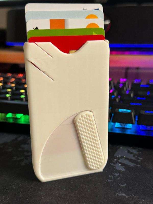 Cascade Wallet V2 with adjusted spring corners