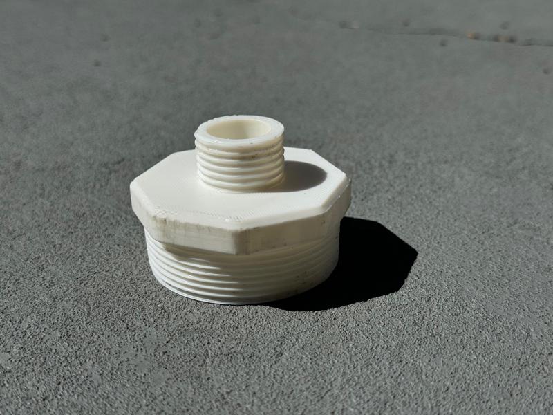 DrainMate Adapter: 2" NPT Male to 3/4" NPT Water Hose Male