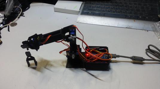 Smartphone control,Create a robot arm to repeat motion