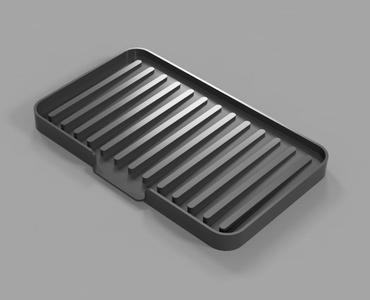 Kitchen sink draining dish