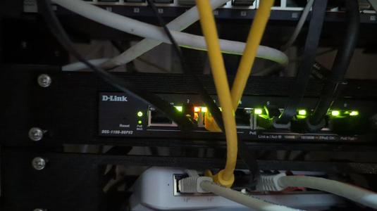 Rackmount switch d-link dgs-1100-08PV2 
