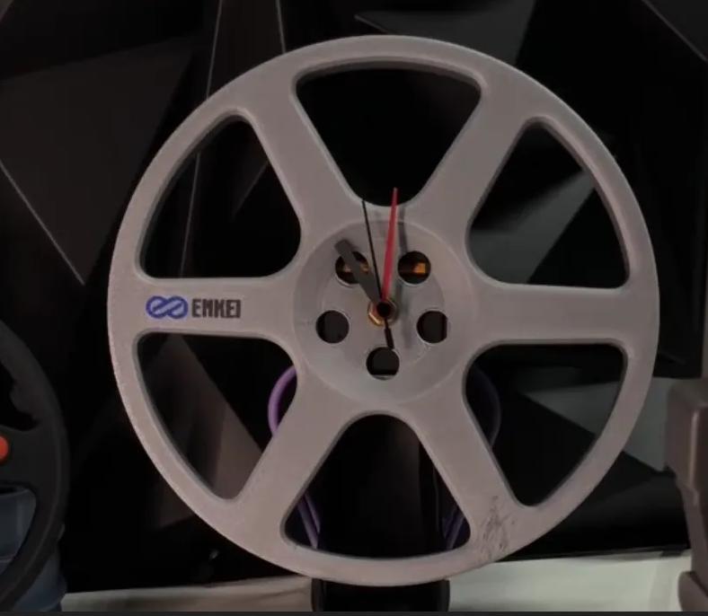 Ekei Wheel Wall Clock