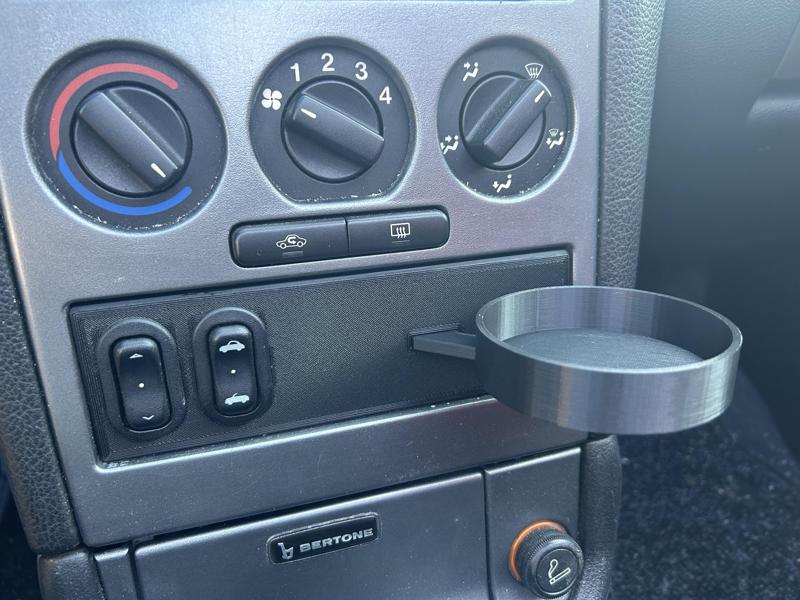 Opel Astra G Cabrio Getränkehalter