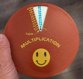 The funny multiplication wheel - Roue des multiplications pour apprendre en s'amusant