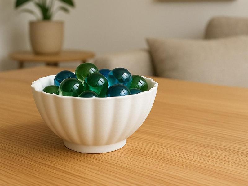 Organic-Style Decorative Bowl – Seashell Decor