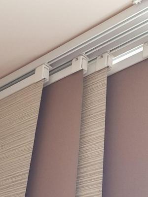 side curtain plug