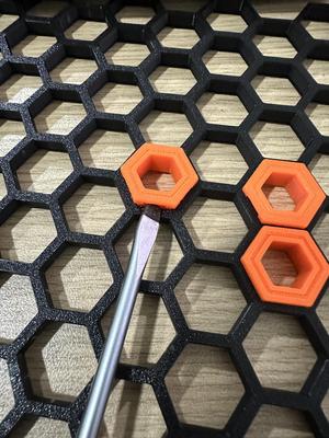 Easy to Remove Inserts for Honeycomb Storage Wall