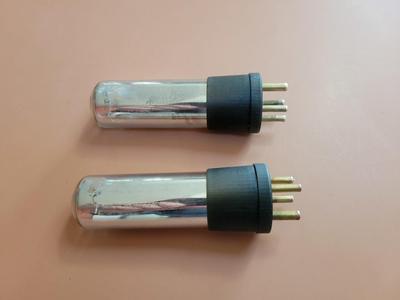 Replica WD-11 vacuum tube