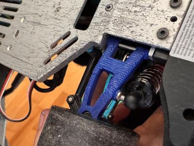 udi1601 front left suspension arm