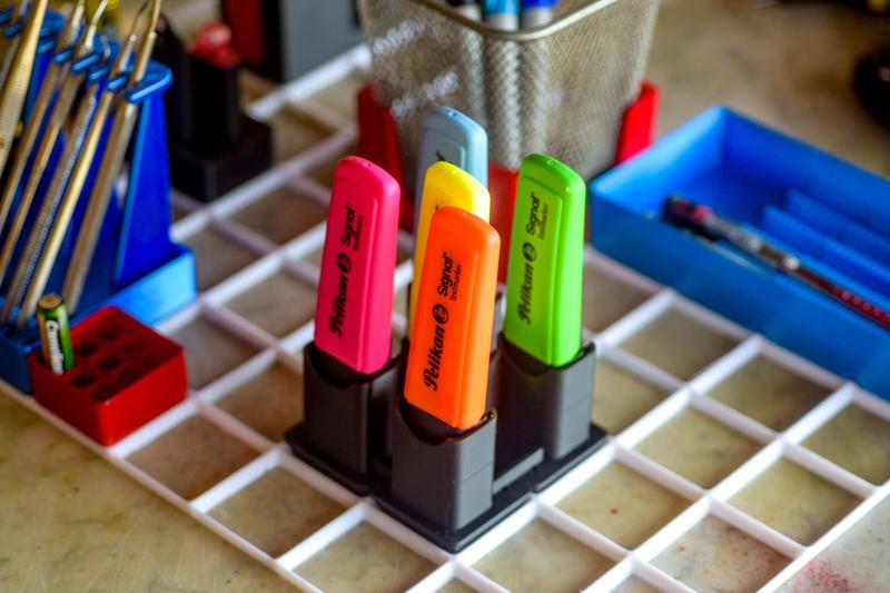 Gridfinity Fluo Pens Holder