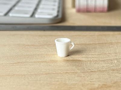 Tiny Mug 1:10 scale, 8mm high