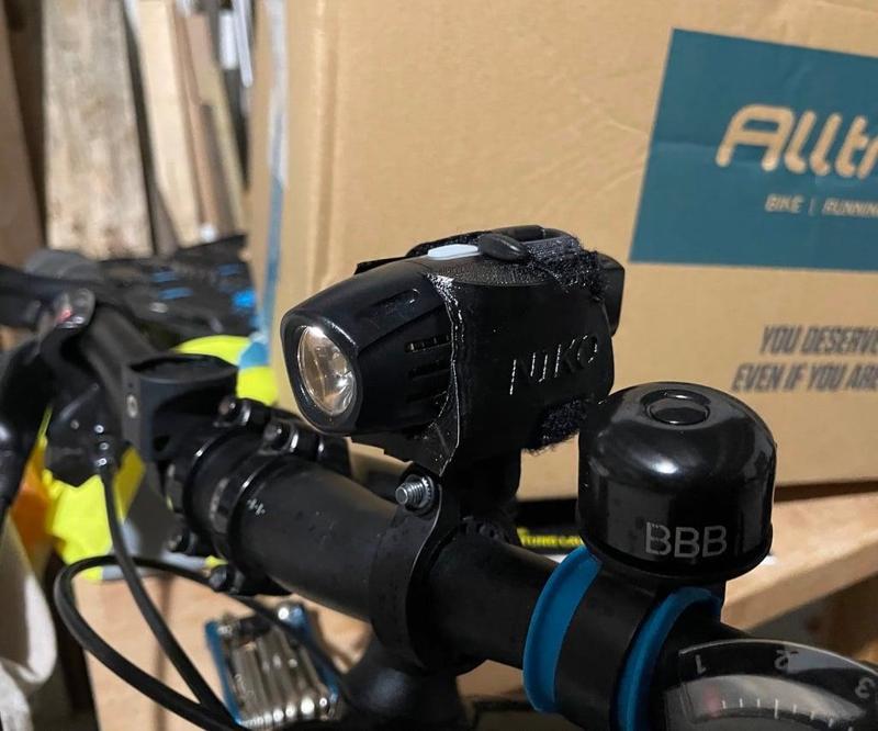 Porte lampe VTT decathlon FL920 usb