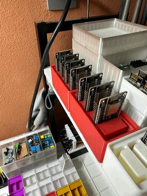 Gridfinity - ESP2686 NodeMcu V3 (4x)