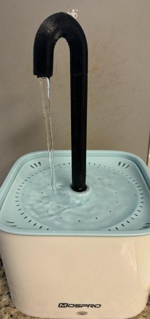 Cat fountain adaptor 