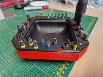 Bit holder for Packout magnetic bin