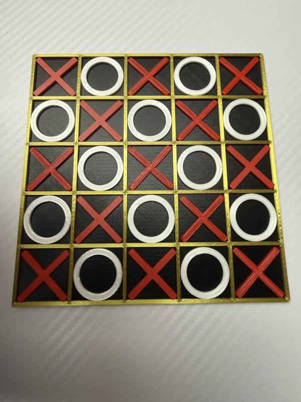 Tic tac toe 5x5 blocks