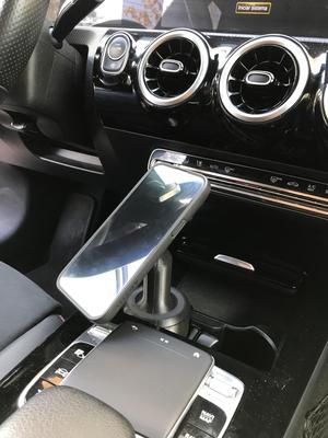 PHONE HOLDER FOR CAR