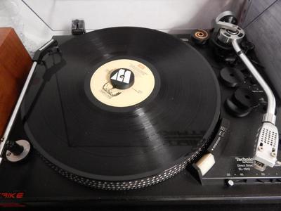Motown Vinyl Logo Adapter