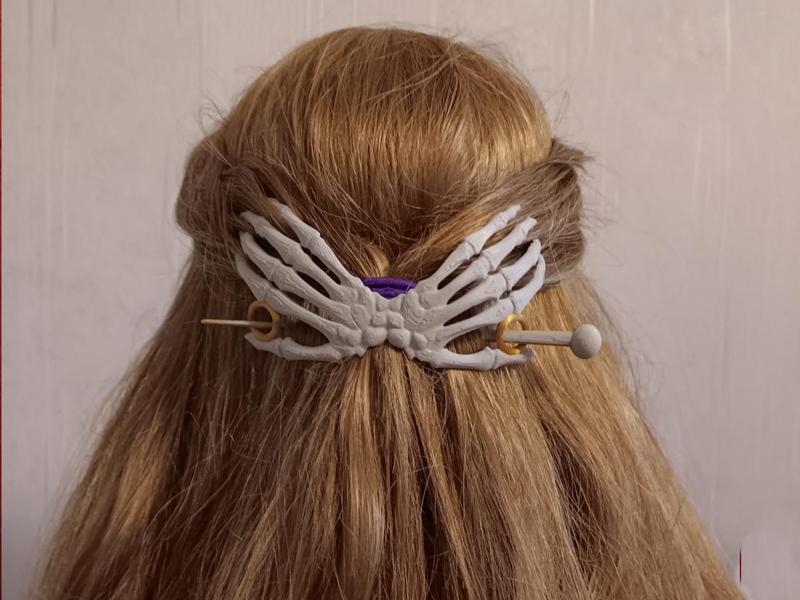 Bony Skeleton Hands hair accessory