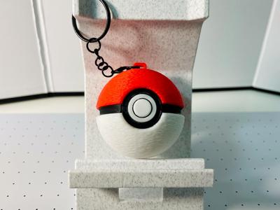 Pokemon Pokeball Keychain