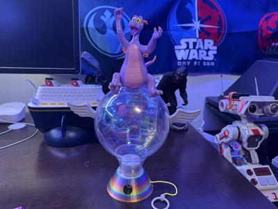 Figment Popcorn Bucket Stand