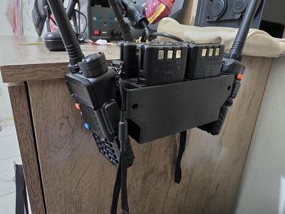 Baofeng UV-5R Wall Mount – Holds 4 Batteries and Radios