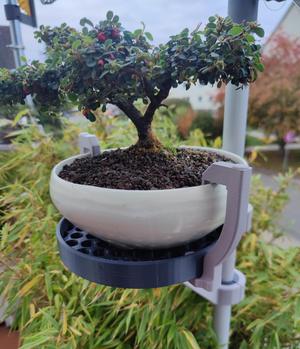 Ablage für schwere Bonsaischale mit Pfostenbefestigung/ Shelf for heavy bonsai pot with post mounting