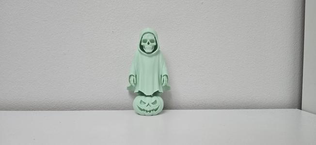Halloween Ghost – The Pumpkin Keeper
