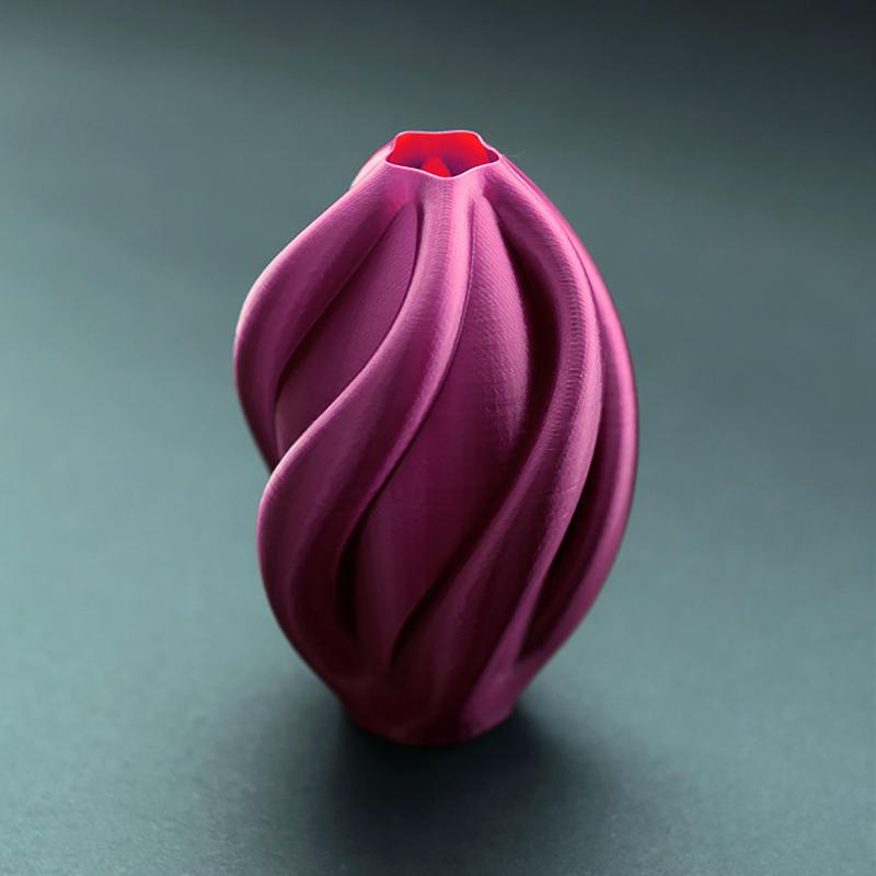 FUTURISTIC ELEGANT VASE