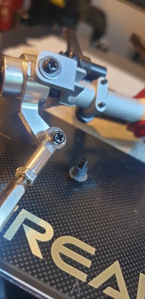 mn82 metal axles upgrade bushing