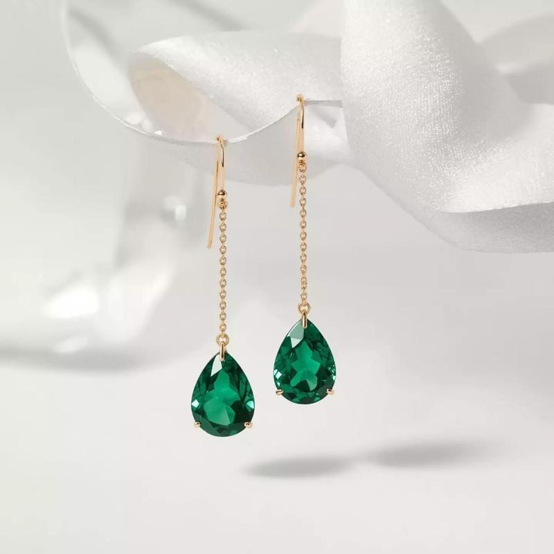 Emerald Elegance Teardrop Dangle Earrings