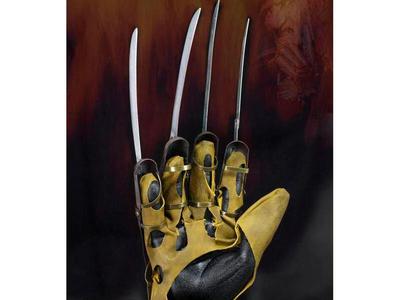 Freddy Krueger glove