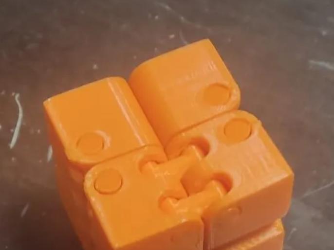 Infininity Fidget Cube