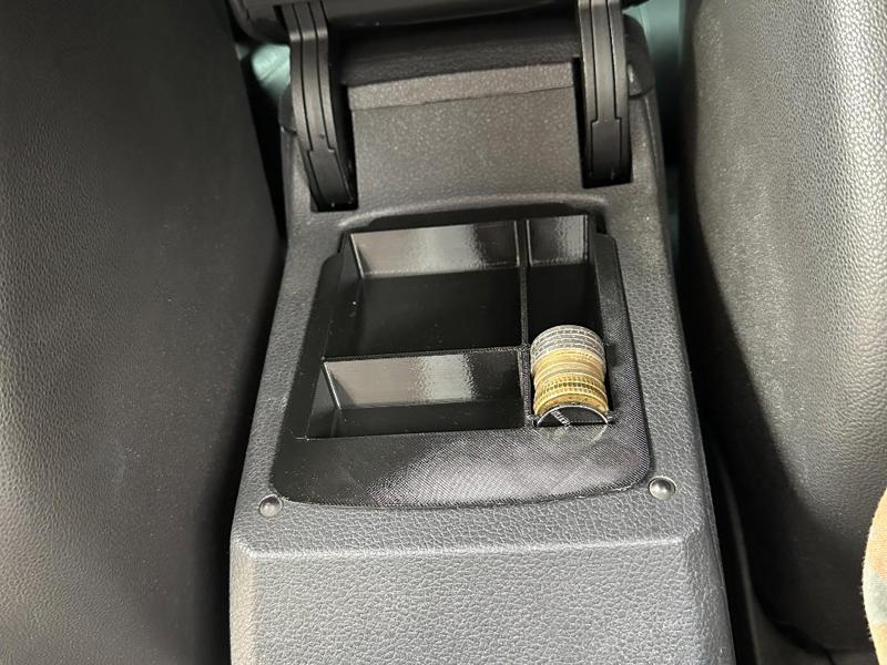Center armrest organizer insert for VW Golf 7 MK7