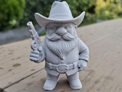 The Good, the Gnome, and the Ugly