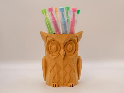 Owl-shaped pen cup - geometric version no. 1