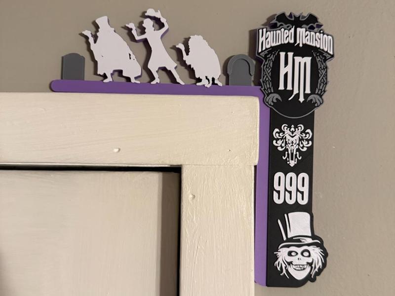 Haunted Mansion Door Corner