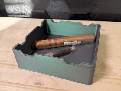 Cigar Ash-Tray