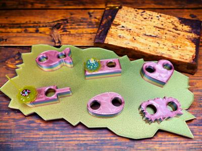 6 STANDS/HOLDERS FOR ICE CREAM CONES SUITABLE FOR MINIVERSE / MINI BRANDS IN 6 DIFFERENT SHAPES