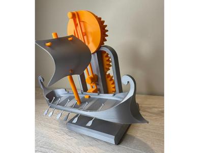 Mechanical Geared Swinging Ship