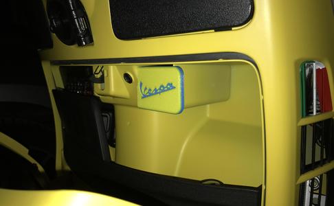 Vespa GTS Tool Kit holder