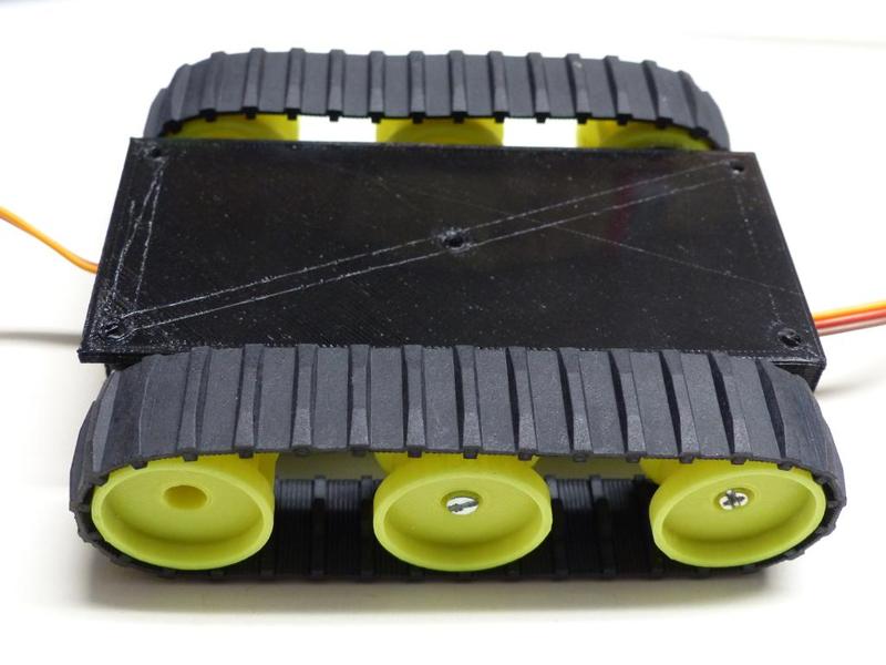 Tank Base for Lego rubber tracks