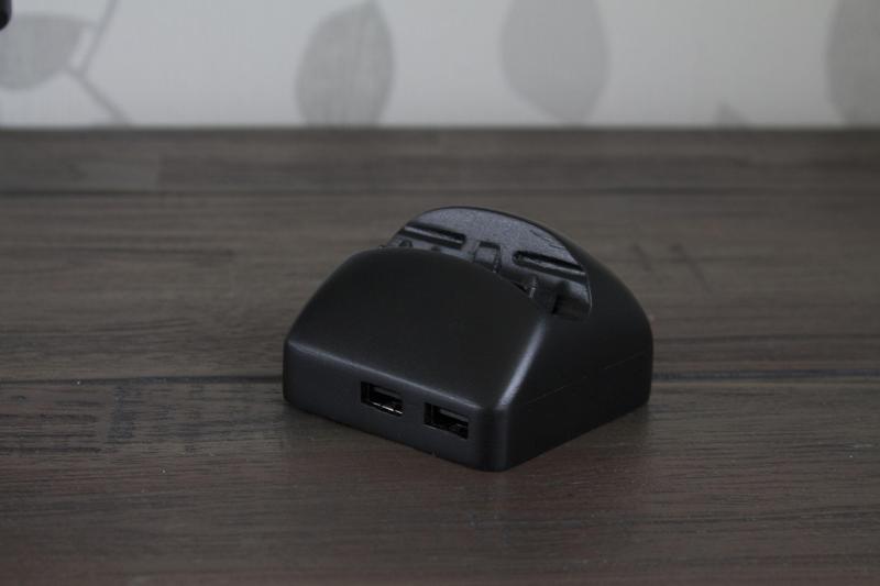 Mini Nintendo Switch docking station