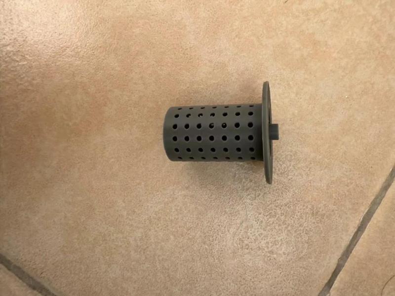 Drain strainer