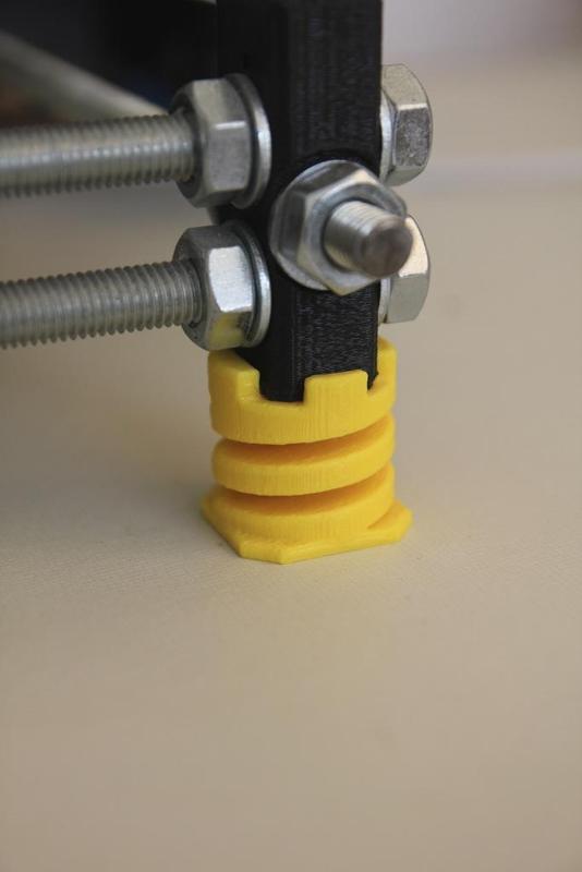 Vibration Dampener for Prusa i3 : The Springy Feet