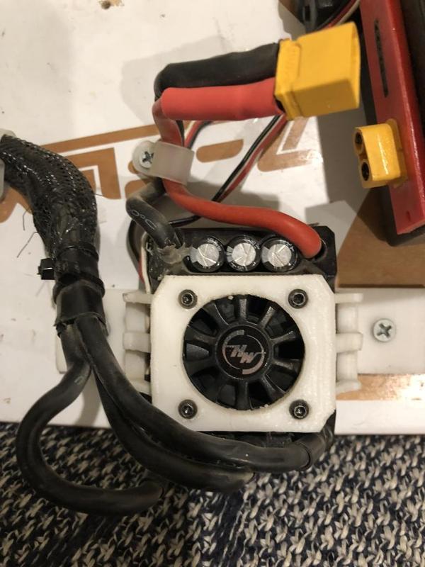EZRUN MAX8 150A - Hobbywing - ESC Mount 