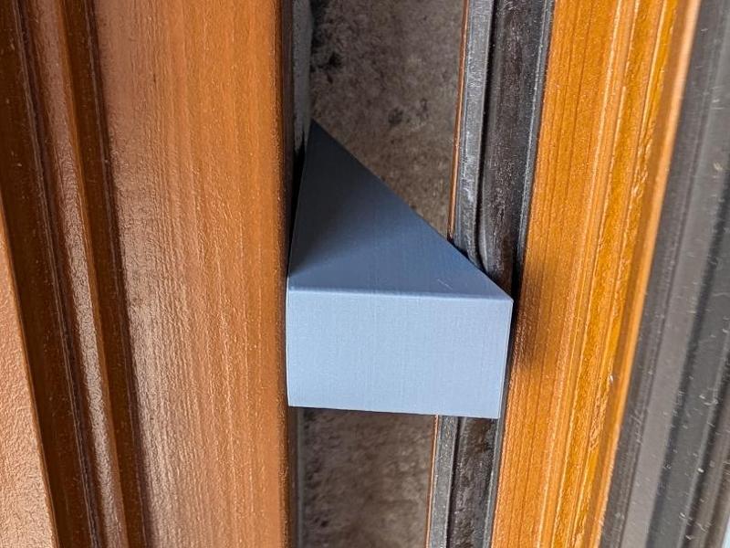 DoorStop - Window & Door Holder