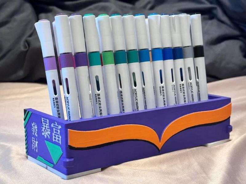 Monolithic 24-color EVA pen holder